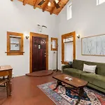 238 Griffin Street Unit B