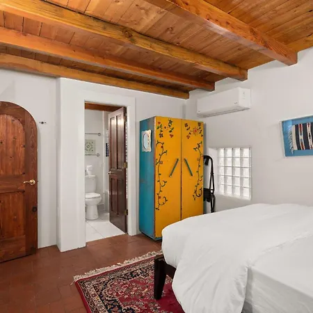 238 Griffin Street Unit B *