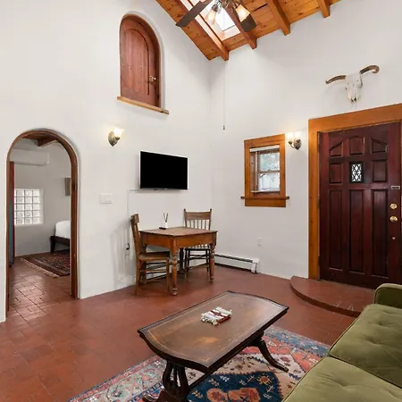 238 Griffin Street Unit B *